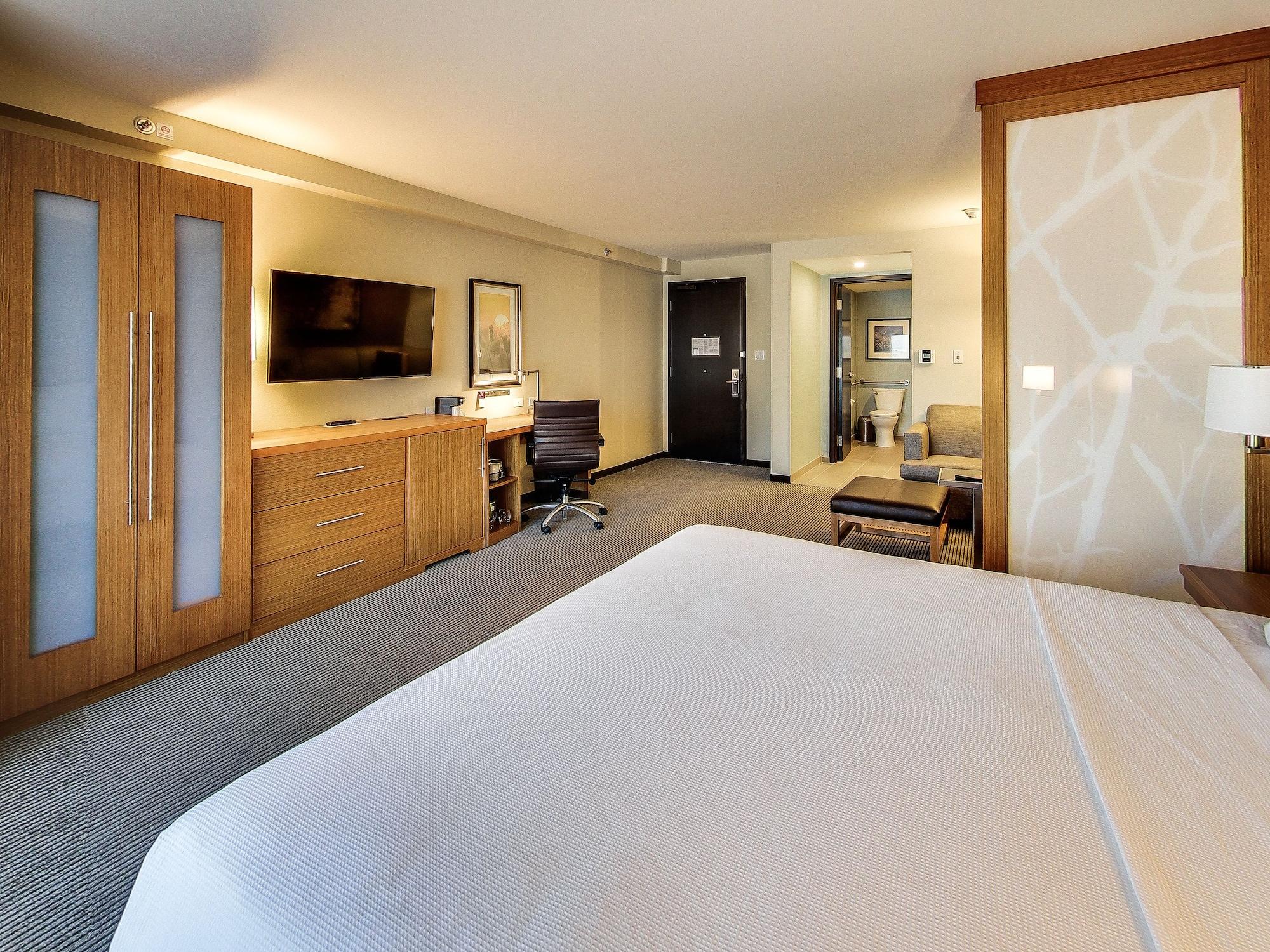 Hyatt Place Edmonton West Экстерьер фото