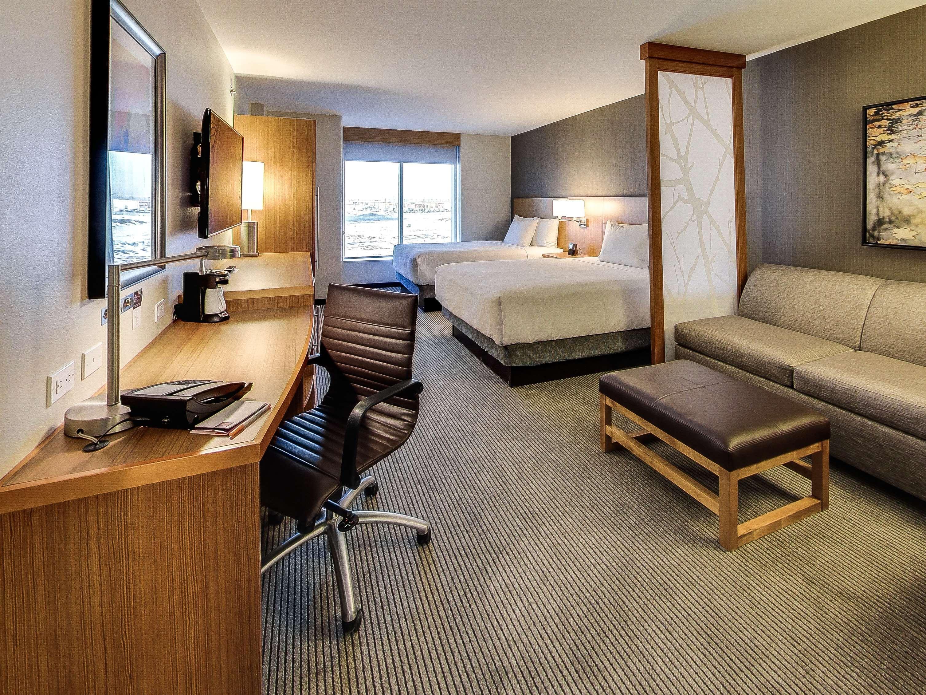 Hyatt Place Edmonton West Экстерьер фото